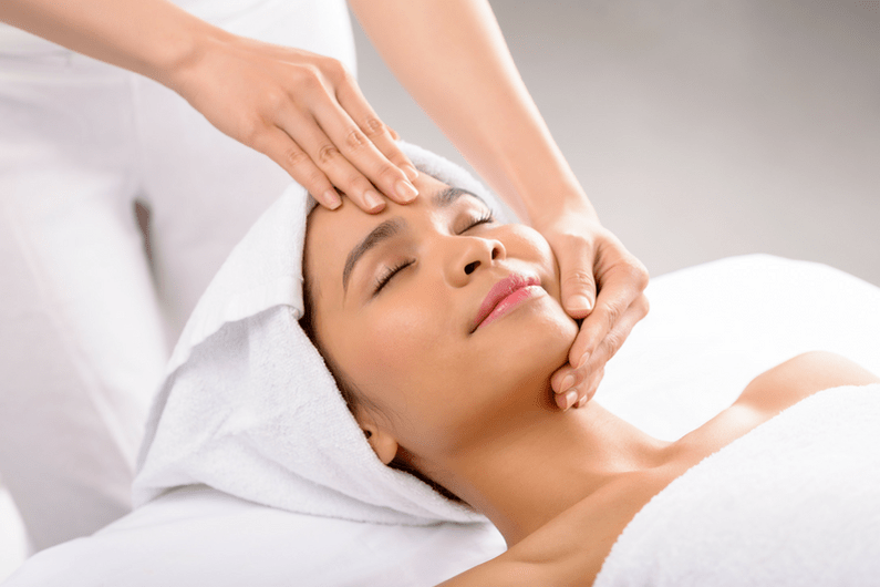 Massage is one of the ways to rejuvenate the skin of the face and body. 
